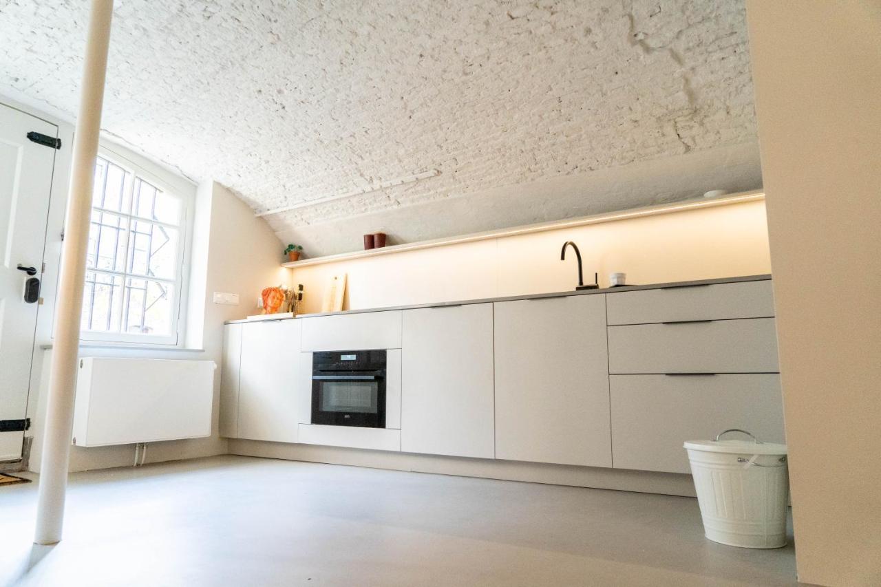Vlinder'S Apartment Utrecht Bagian luar foto